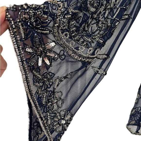 Draper’s & Damon’s Vintage Navy Blue Sheer Flowy Top  Bell Sleeve  Size Petite 8 - Picture 6 of 7